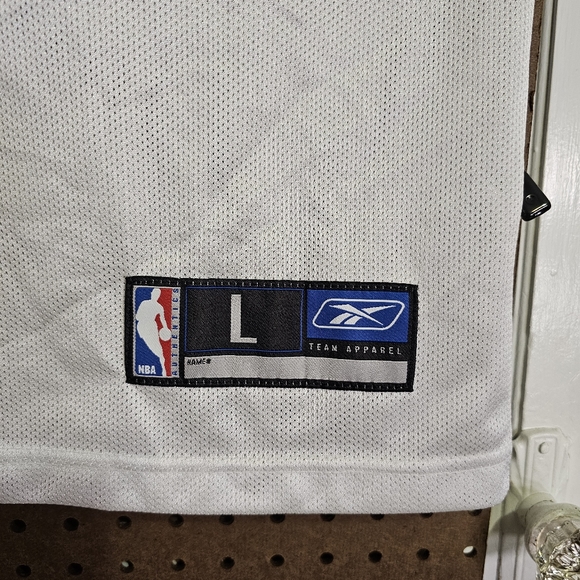 (EUC)Vintage Reebok Allen Iverson 76ers Jersey - Picture 4 of 12